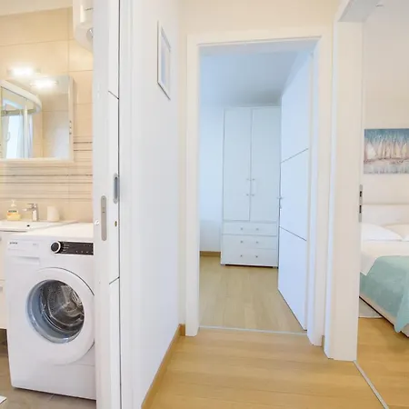 Apartment Nikolina Podstrana